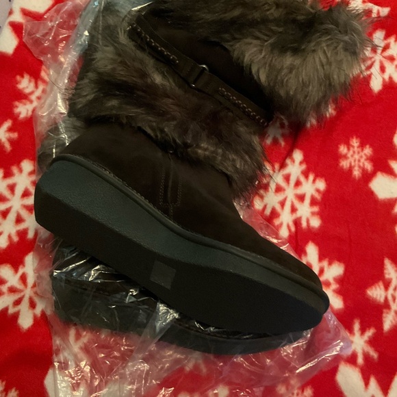 B MAROWSKY PLATFORM Boots - Picture 2 of 10